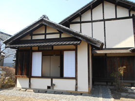 ���z�{���@�����̈�ى��O�g�C��