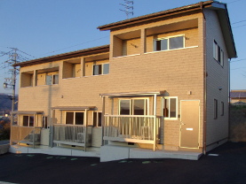 �A�p�[�g�i���쌧����s�j