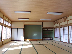 �A�p�[�g�i���쌧����s�j